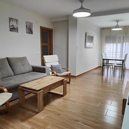 Apartamento En Исла Кристина Екстериор снимка