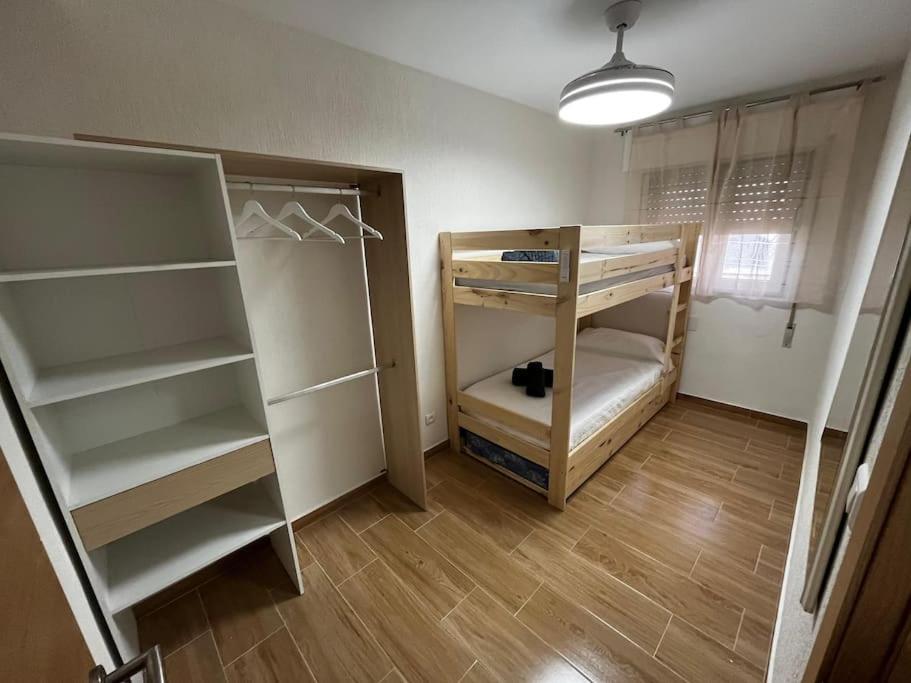Apartamento En Исла Кристина Екстериор снимка